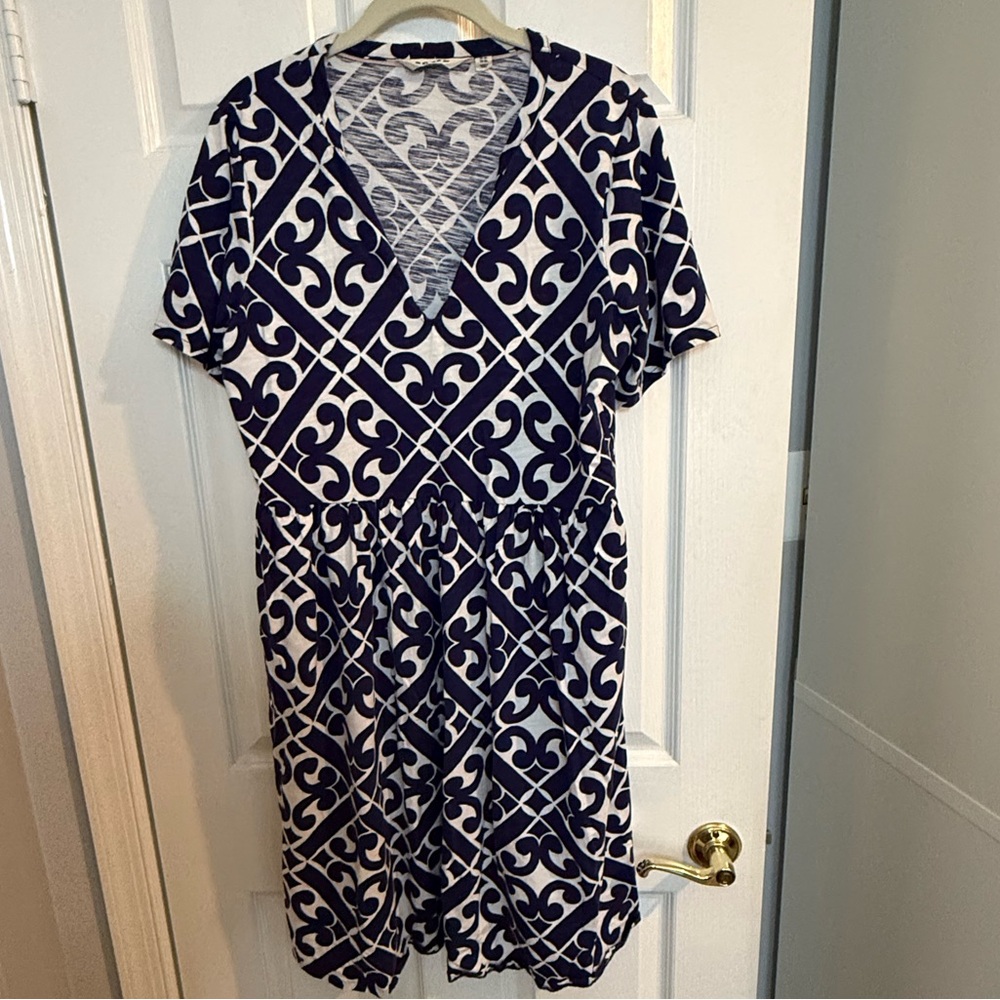 Boden women’s cotton v-neck knee length dres - 12